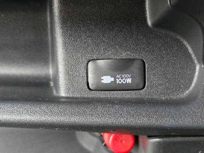 ハイエースバン2.8 スーパーGL ダークプライムII ロングボディ ディーゼルターボ 4WD　ESSEXバージョン　FスポイラーVer3&サイドライナー&リアライナー　ESSEX　ENCD17インチAW　ヨコハマPARADA17インチ　ESSEX3Dフロアマット　ハーフレザーシート　プッシュスタート　スマートキー　リアヒーター 2800