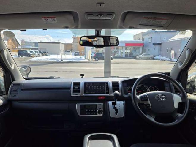 ハイエースバン3.0 スーパーGL ロング ディーゼルターボ 4WD　寒冷地仕様　プッシュスタート　スマートキー　リアヒーター&リアクーラー　LEDヘッドライト　フロントフォグランプ　 バックカメラ　ステアリングスイッチ　パワーヒート　純正ナビ　フルセグTV　レーダー探知機 3000