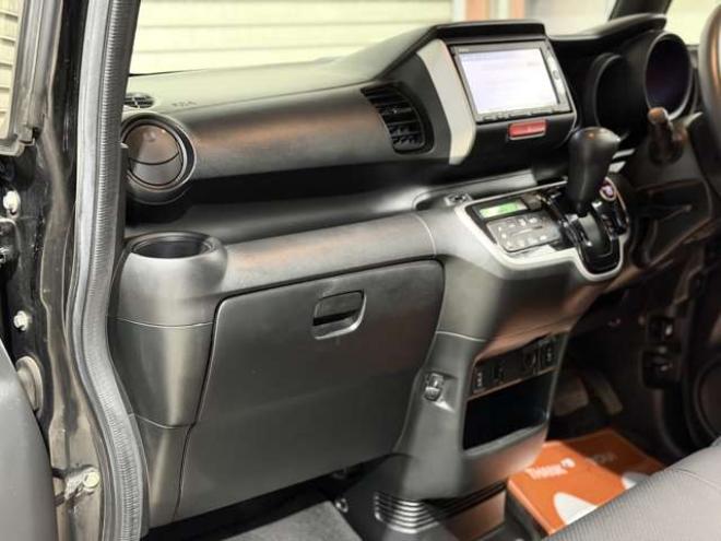 N-BOXG Lパッケージ 4WD　防錆塗装4WDBカメエンスタ 660