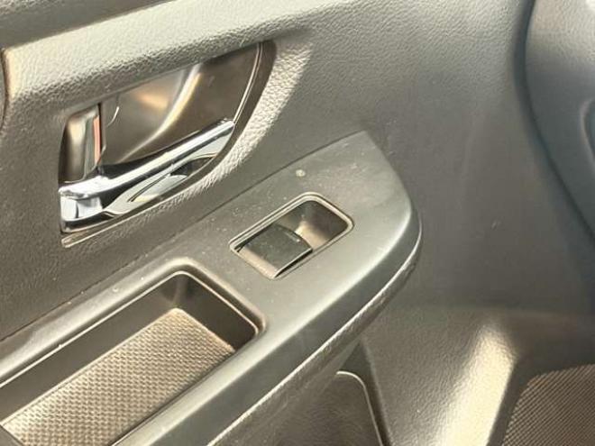 インプレッサスポーツ 1.6 i-L 4WD　防錆塗装4WDTVナビETC積込タイヤ 1600