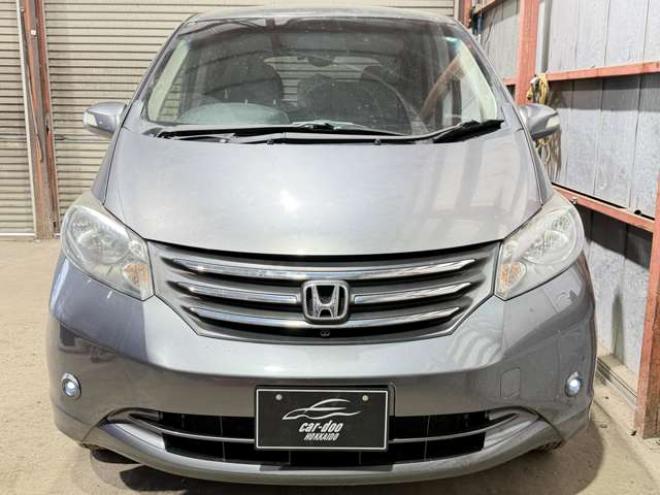 フリード1.5 G ジャストセレクション 4WD　防錆塗装4WDTVナビBカメエンスタETC夏冬タイヤ 1500