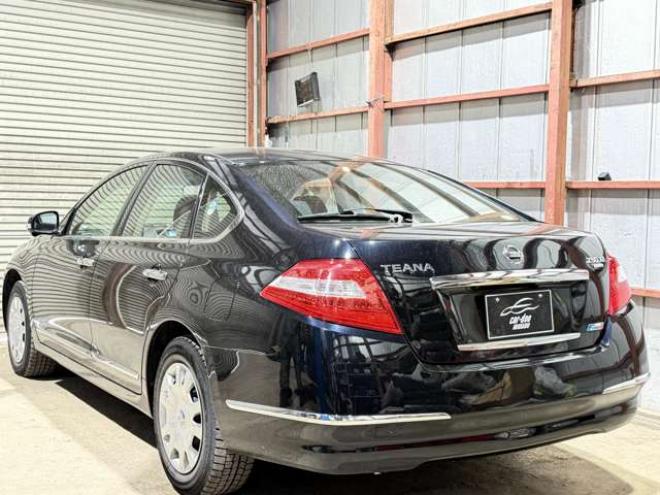 ティアナ2.5 250XE FOUR 4WD　防錆塗装4WDTVナビBカメETC夏冬タイヤ 2500