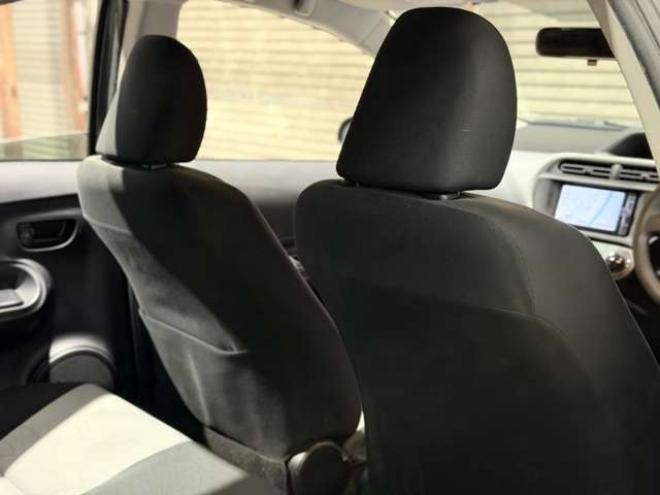 アクア1.5 S　防錆塗装TVナビBカメエンスタ 2WD 1500