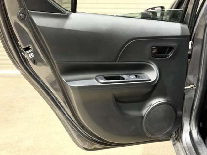 アクア1.5 S　防錆塗装TVナビBカメエンスタ 2WD 1500