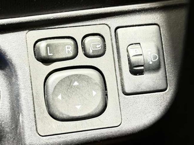 アクア1.5 S　防錆塗装TVナビBカメエンスタ 2WD 1500