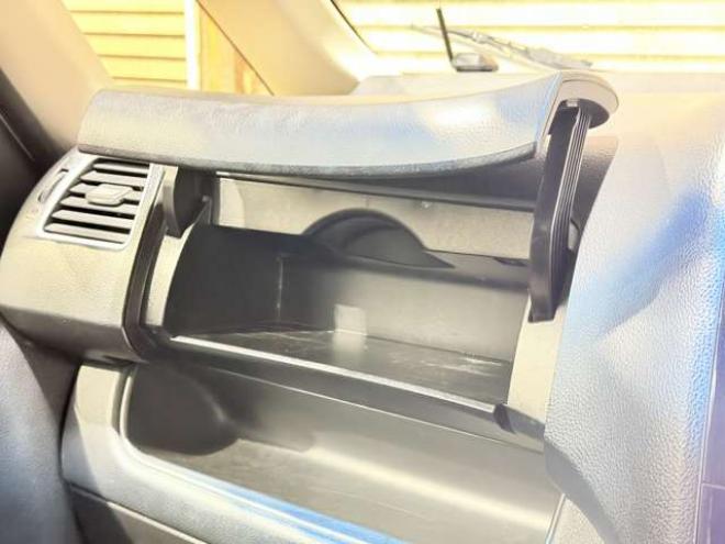 セレナ2.0 ハイウェイスター Vセレクション+Safety 4WD　防錆塗装4WDTVナビBカメエンスタ夏冬タイヤ 2000