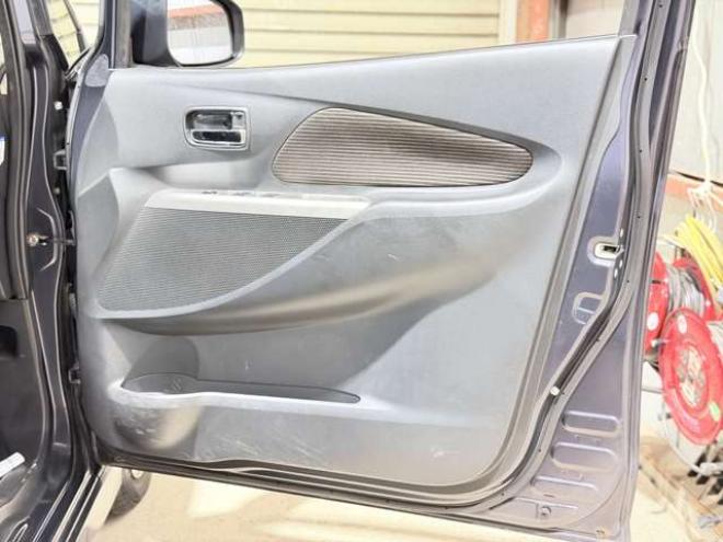 デイズハイウェイスターX Vセレクション +SafetyII 4WD　下廻防錆4WDTVナビBカメ夏冬タイヤ 660