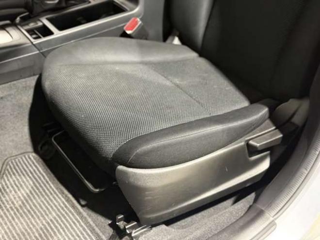 インプレッサG4 1.6 i 4WD　全塗装車防錆塗装4WDキーレスCDETC 1600