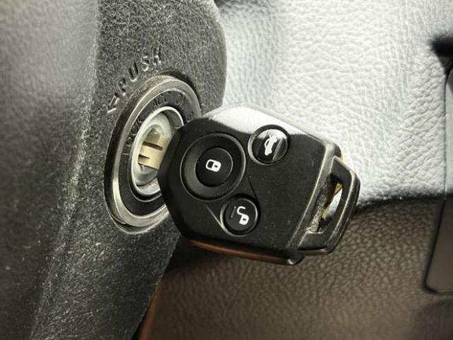 インプレッサG4 1.6 i 4WD　全塗装車防錆塗装4WDキーレスCDETC 1600