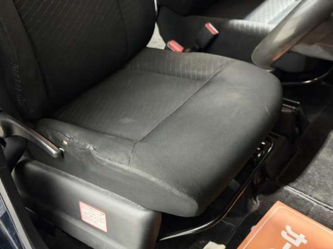 トール1.0 X 4WD　防錆塗装4WDTVナビBカメETC 1000