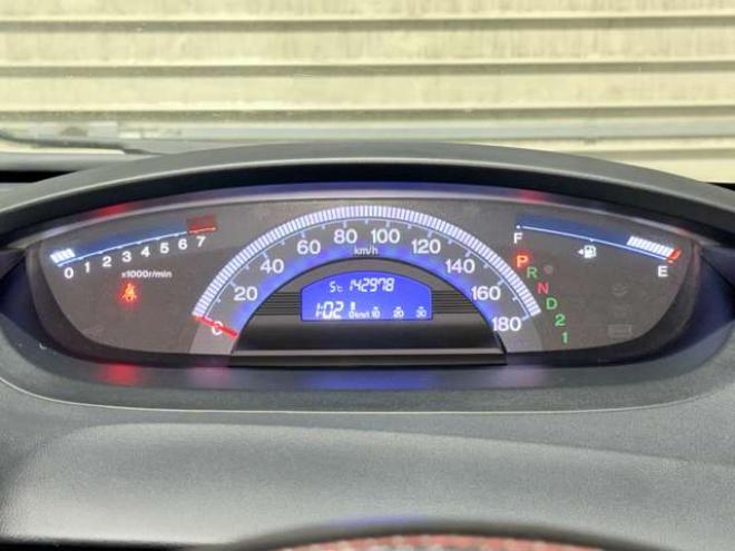 フリードスパイク1.5 G ジャストセレクション 4WD　防錆塗装4WDスマキーCDオーディオETC 1500