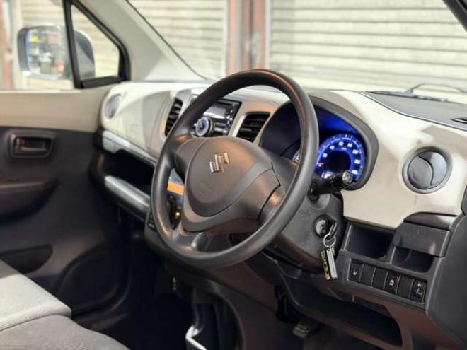 ワゴンRFX 4WD　防錆塗装4WDCDエンスタシートヒーター夏冬タイヤ 660