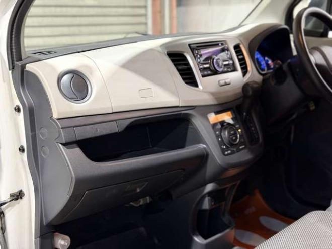 ワゴンRFX 4WD　防錆塗装4WDCDエンスタシートヒーター夏冬タイヤ 660