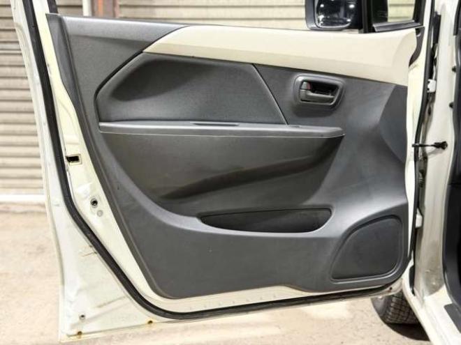 ワゴンRFX 4WD　防錆塗装4WDCDエンスタシートヒーター夏冬タイヤ 660