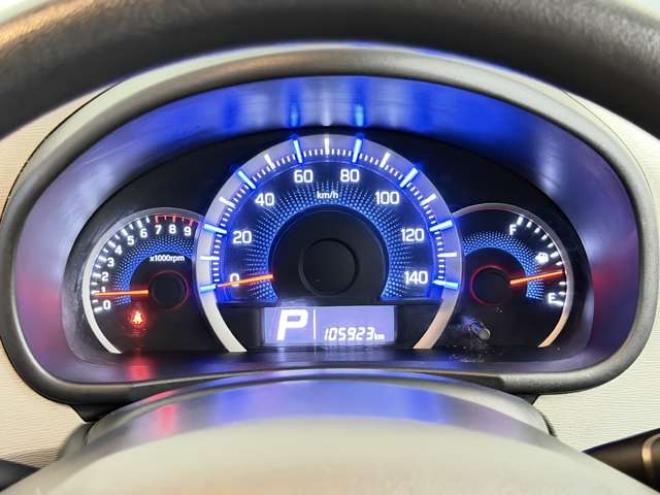 ワゴンRFX 4WD　防錆塗装4WDCDエンスタシートヒーター夏冬タイヤ 660