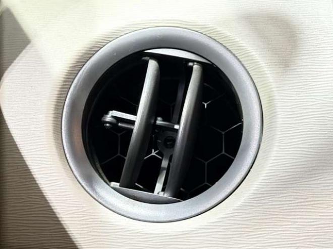 ワゴンRFX 4WD　防錆塗装4WDCDエンスタシートヒーター夏冬タイヤ 660