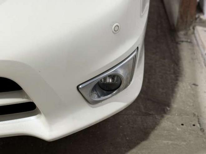 セレナ2.0 ハイウェイスター Vセレクション+Safety アドバンストセーフティ パッケージ 4WD　防錆塗装4WDTVナビBカメETC夏冬タイヤ 2000