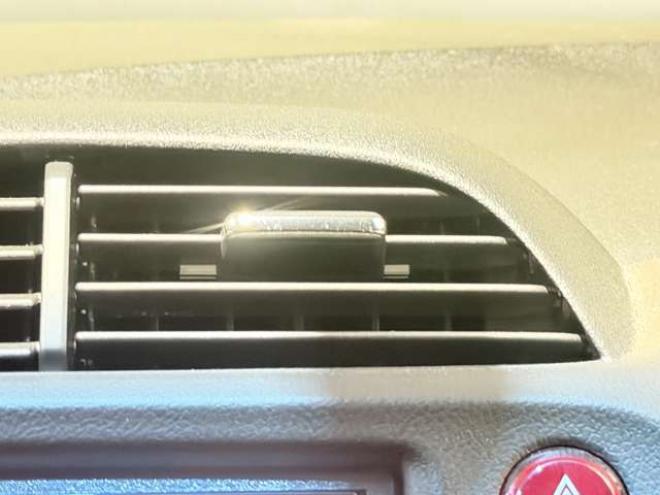 フィットシャトルハイブリッド1.3 スマートセレクション　防錆塗装TVナビエンスタ積込タイヤ 2WD 1300