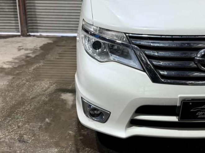 セレナ2.0 ハイウェイスター Vセレクション+Safety 4WD　防錆塗装4WDTVナビBカメエンスタ後席モニタ 2000