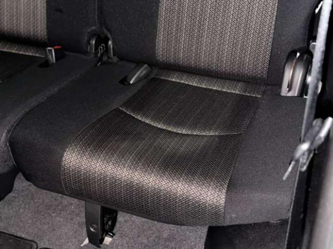 セレナ2.0 ハイウェイスター Vセレクション+Safety 4WD　防錆塗装4WDTVナビBカメエンスタ後席モニタ 2000