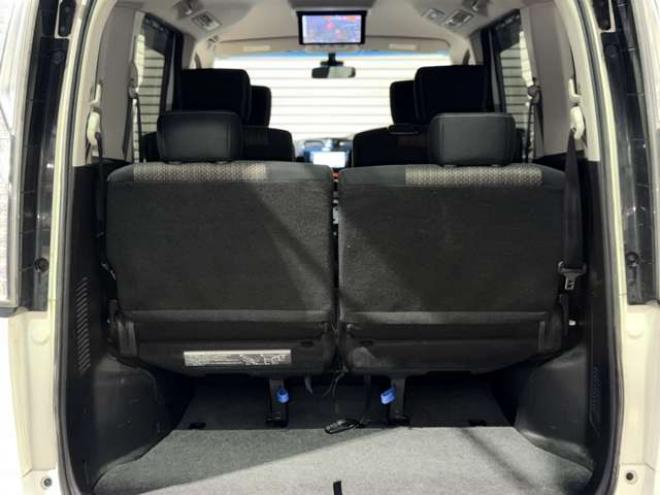 セレナ2.0 ハイウェイスター Vセレクション+Safety 4WD　防錆塗装4WDTVナビBカメエンスタ後席モニタ 2000