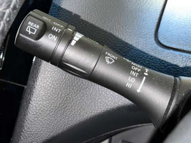 セレナ2.0 ハイウェイスター Vセレクション+Safety 4WD　防錆塗装4WDTVナビBカメエンスタ後席モニタ 2000