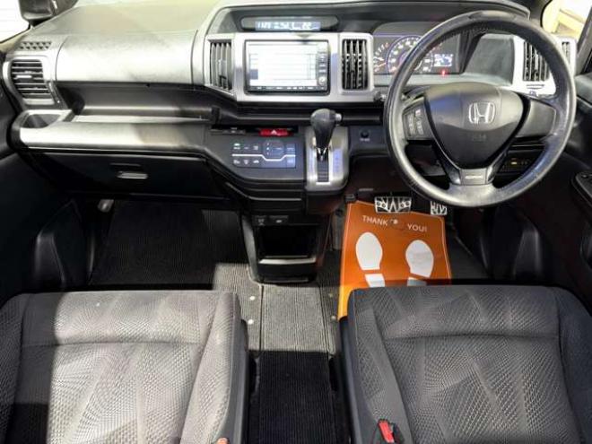 ステップワゴン2.0 スパーダ S 4WD　防錆塗装4WDワンオーナーTVナビBカメETC 2000