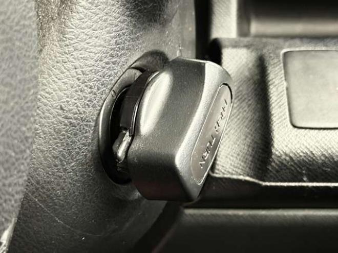 ステップワゴン2.0 スパーダ S 4WD　防錆塗装4WDワンオーナーTVナビBカメETC 2000