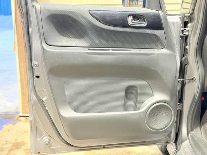 N-BOXカスタムG Lパッケージ 4WD　防錆塗装4WDスマキーCDドラレコ 660