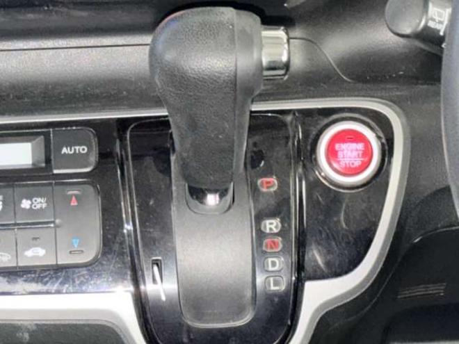 N-BOXカスタムG Lパッケージ 4WD　防錆塗装4WDスマキーCDドラレコ 660