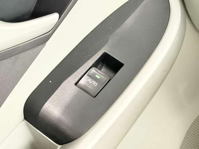 プリウス1.8 G　防錆塗装スマキーETC 2WD 1800