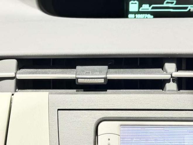 プリウス1.8 G　防錆塗装スマキーETC 2WD 1800