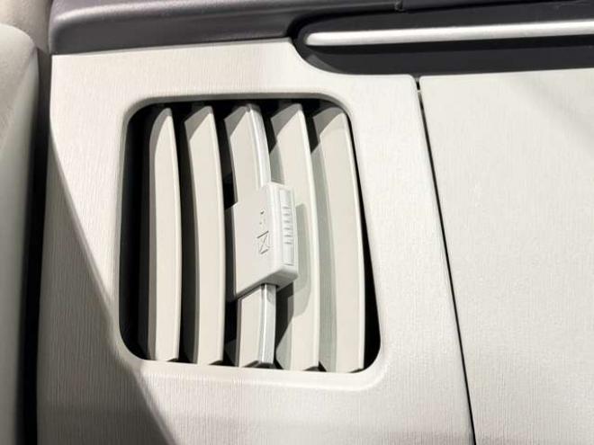 プリウス1.8 G　防錆塗装スマキーETC 2WD 1800