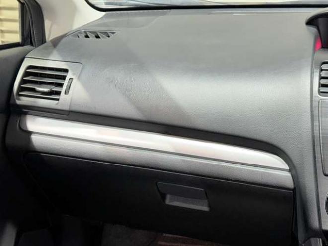 インプレッサG4 2.0 i-S 4WD　防錆塗装4WDキーレスCD 2000