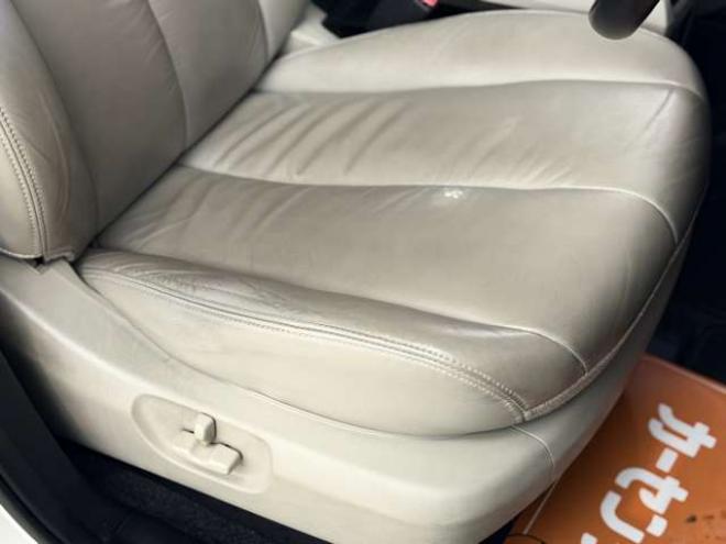 MPV2.3 23S Lパッケージ 4WD　防錆塗装ユーザー買取車4WDTVナビBカメ後席モニタエンスタ 2300