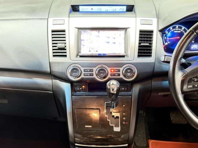 MPV2.3 23S Lパッケージ 4WD　防錆塗装ユーザー買取車4WDTVナビBカメ後席モニタエンスタ 2300