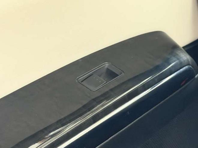 MPV2.3 23S Lパッケージ 4WD　防錆塗装ユーザー買取車4WDTVナビBカメ後席モニタエンスタ 2300