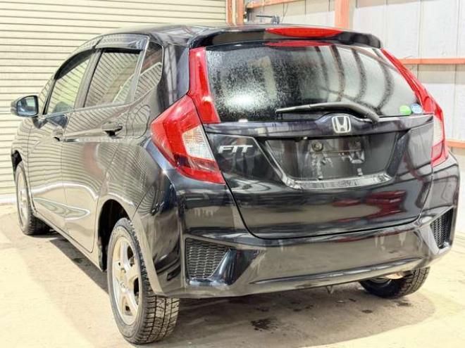 フィット1.3 13G Fパッケージ 4WD　防錆塗装4WDスマキーTVナビBカメ 1300