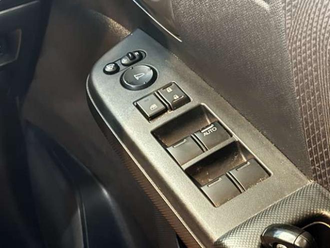 ステップワゴン2.0 スパーダ Z 4WD　防錆塗装4WDTVナビBカメエンスタ 2000