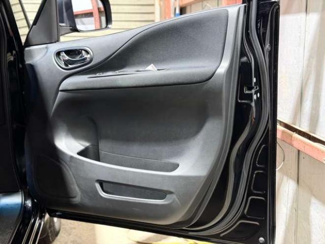 セレナ2.0 20X 4WD　防錆塗装4WDスマキーエンスタ 2000