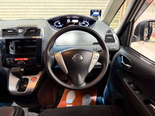 セレナ2.0 20X 4WD　防錆塗装4WDスマキーエンスタ 2000