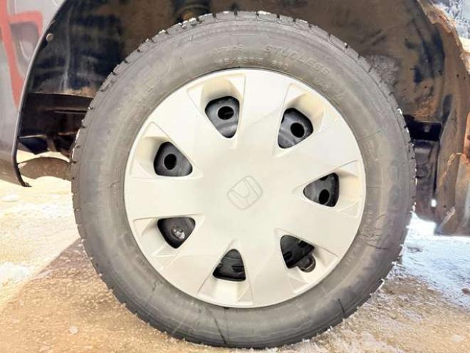 フリードスパイク1.5 G ジャストセレクション 4WD　防錆塗装4WDTVナビETC 1500