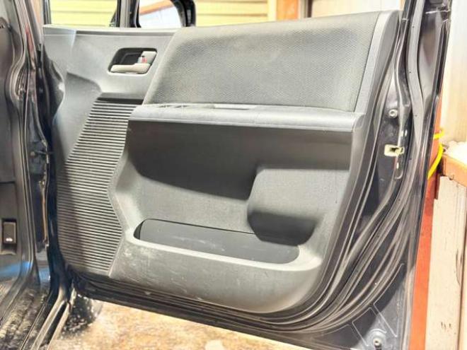 フリードスパイク1.5 G ジャストセレクション 4WD　防錆塗装4WDTVナビETC 1500