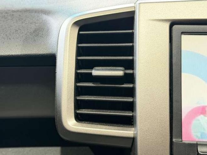 フリードスパイク1.5 G ジャストセレクション 4WD　防錆塗装4WDTVナビBカメエンスタETC夏冬タイヤ 1500