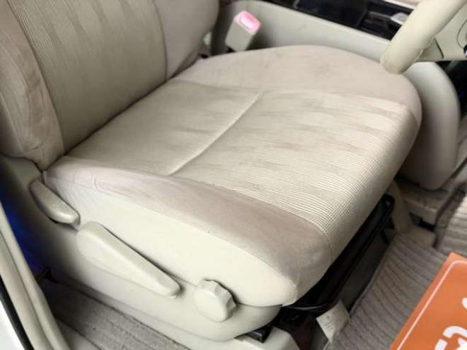 エスティマ2.4 アエラス 4WD　防錆塗装4WDTVナビETC 2400