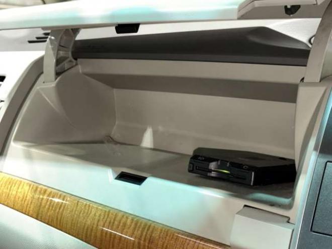 エスティマ2.4 アエラス 4WD　防錆塗装4WDTVナビETC 2400