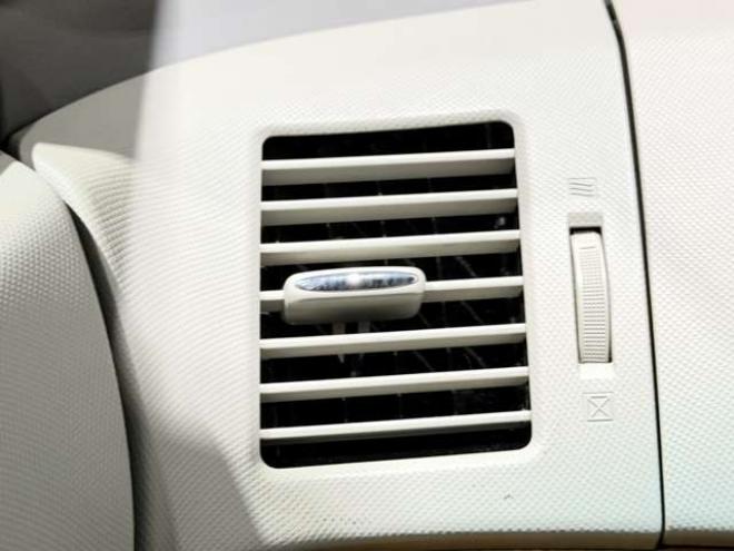 エスティマ2.4 アエラス 4WD　防錆塗装4WDTVナビETC 2400