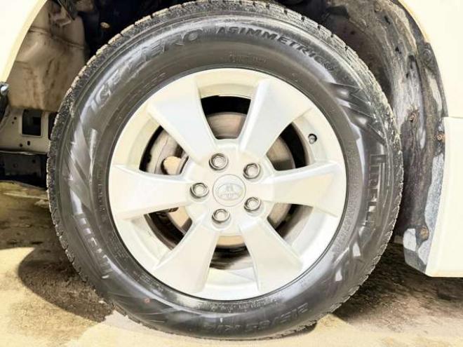 アルファード2.4 240S 4WD　防錆塗装4WDドラレコ積込タイヤ 2400