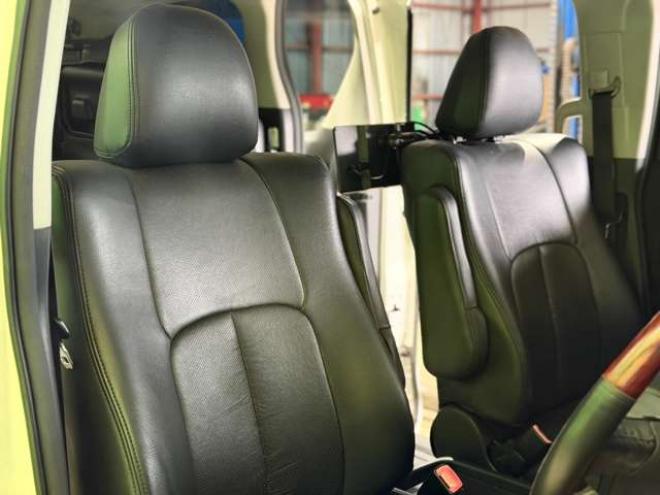 アルファード2.4 240S 4WD　防錆塗装4WDドラレコ積込タイヤ 2400