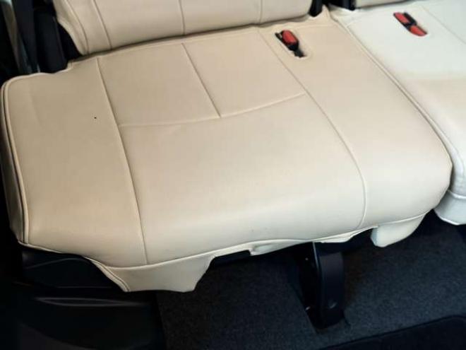 セレナ2.0 ハイウェイスター プロパイロット エディション 4WD　ユーザー買取車防錆塗装4WDドラレコTVナビBカメETC後席モニタエンスタ 2000